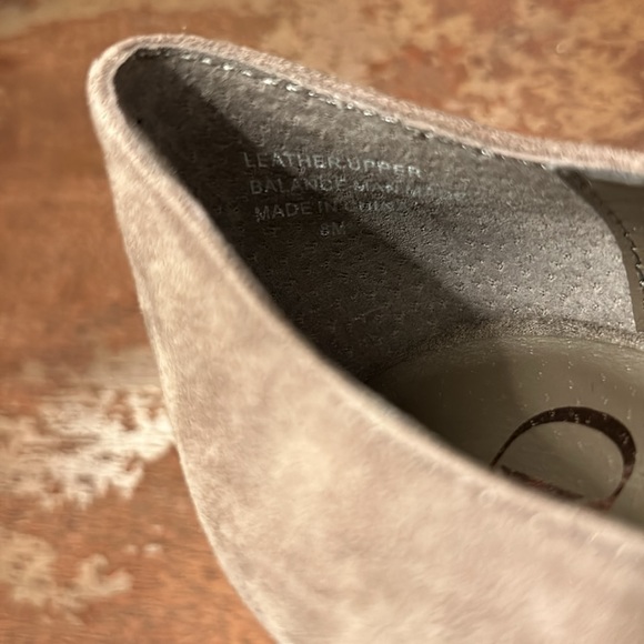 Kelsi Dagger Anthropologie suede Peeptoe platform heels, size 8 - Picture 6 of 11